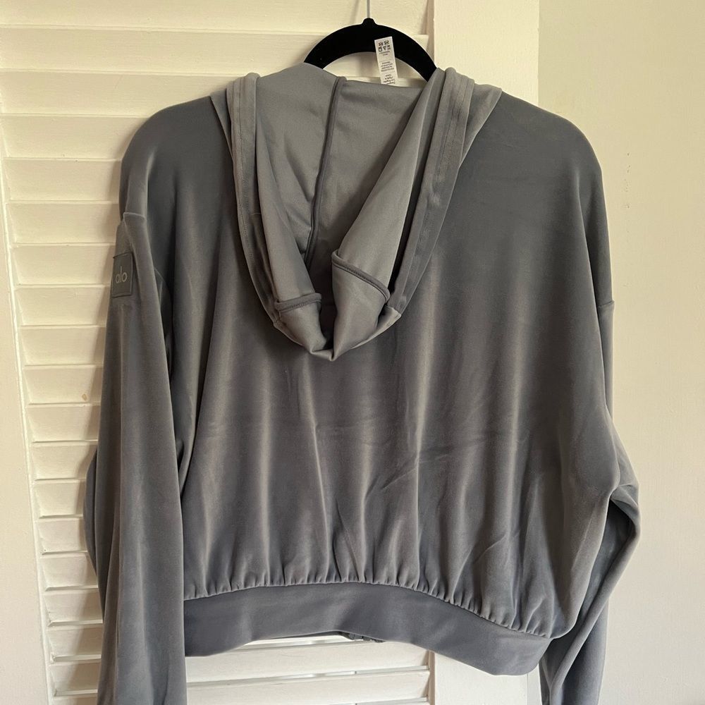 NWT Alo Yoga Velour Glimmer Full Zip Hoodie Size Small - Picture 7 of 12